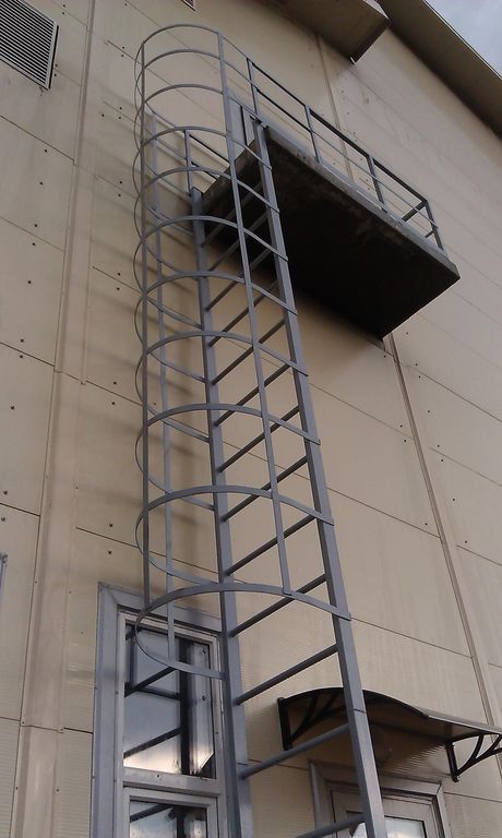 Пожарная лестница П1-2 ГОСТ 800 (окрашенная) 1,05м 2