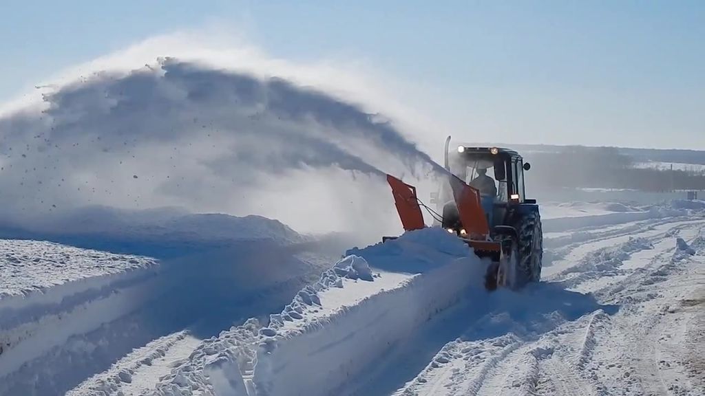 Снегоуборочные машины для дома бензиновые купить в г. Екатеринбург