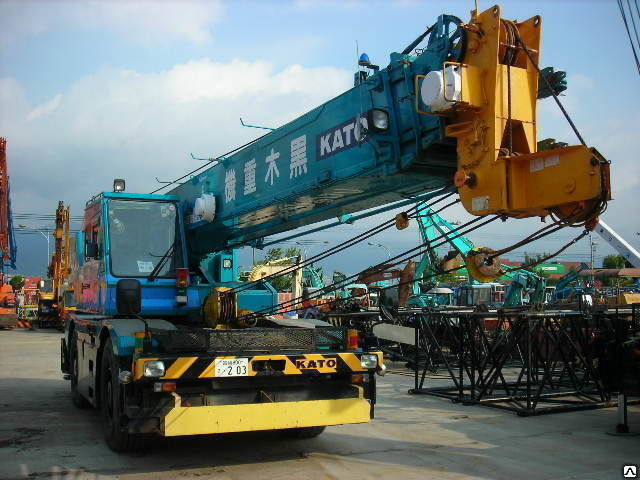 Услуги автокрана Kato 25 тонн, 44 м